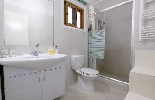 Agios Theodoros House | 80 m² House ∙ 2 bedrooms ∙ 5 guests