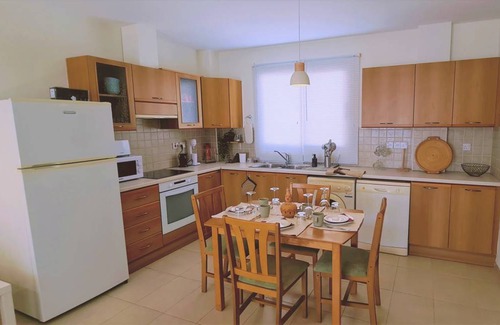 Oroklini Apartment | 86 m² Apartment ∙ 2 bedrooms ∙ 4 guests