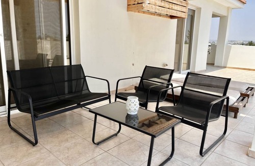 Oroklini Apartment | 86 m² Apartment ∙ 2 bedrooms ∙ 4 guests