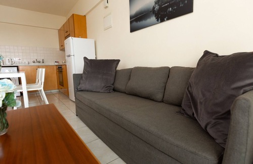 Skala Apartment | Andreas City Pool Apartment