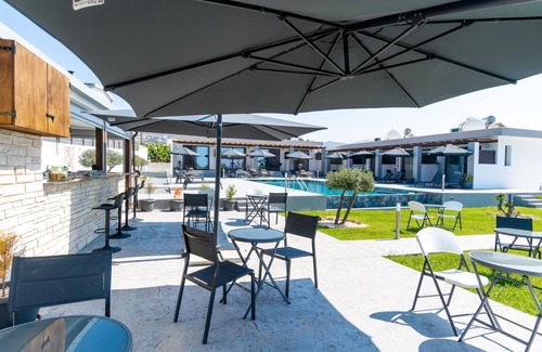 Peyia Town Apartment | Antesia Coral Bay Resort by Ezoria | Double room No6