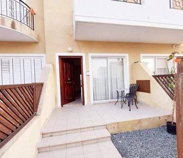 Chlorakas Apartment | Apartment ∙ 2 bedrooms ∙ 5 guests