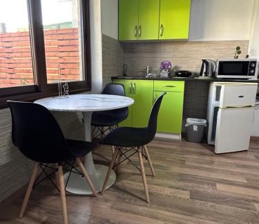 Paphos Apartment | Apartment with garden