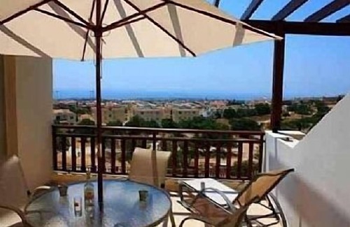 Peyia Town Apartment | Apartment With Shared Pool And Fantastic Sea Views