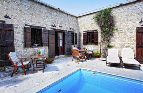 Goudi Apartment | Apartments Goudi - PFO01016-DYC