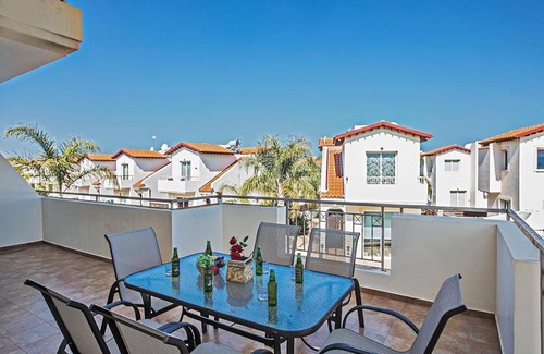 Pernera Apartment | Apt Pernera Enas - Lovely 2 Bedroom Pernera Apt - Communal Pool - Close to all Amenities