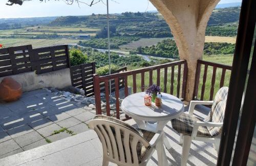 Kouklia House | ARODAFNI HOUSE. Unique views and amazing sunsets.