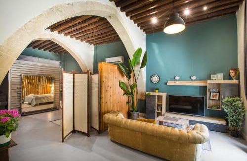 Old Town of Limassol House | Atelier Residences by Sweet Keys