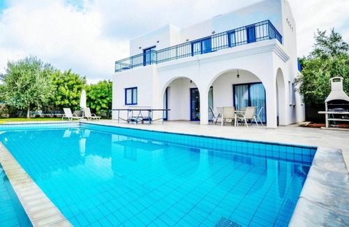 Agios Georgios Pegeias House | Azzurro Holiday Villas 1.1