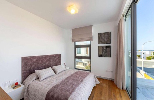 Paphos Villa | Beach Haven