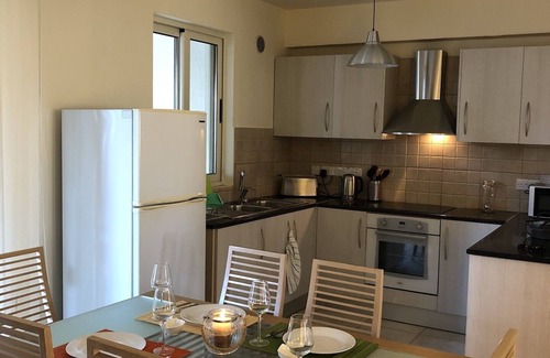 Oroklini Apartment | Beautiful apartment with a splendid view from the roof garden