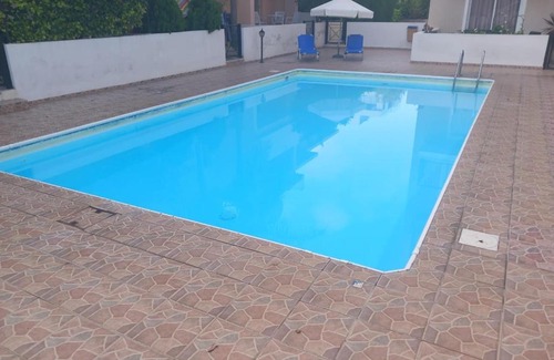 Old Town Apartment | Beautiful Apartment with pool in Paphos Cyprus