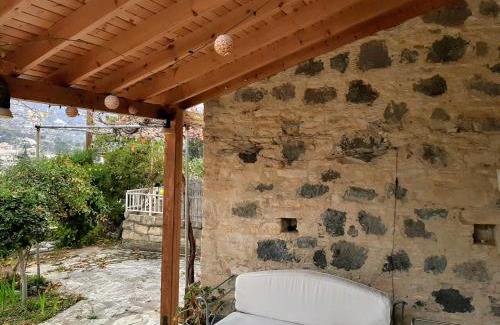 Apsiou House | Blue Cottage