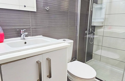 Larnaca City Centre Apartment | Blue Sky Ocean Retreat