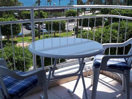 Historical Center Apartment | Breathtaking View & Seafront * Modern * At the Beach * Center City