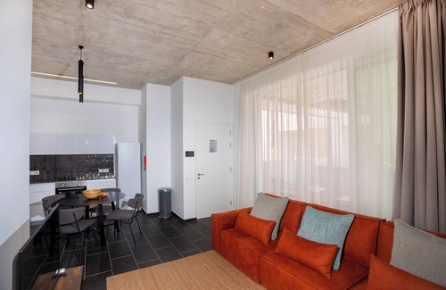 Historical Center Apartment | Bridge House 202 - 2BR Modern Apt close to the beach and city centre