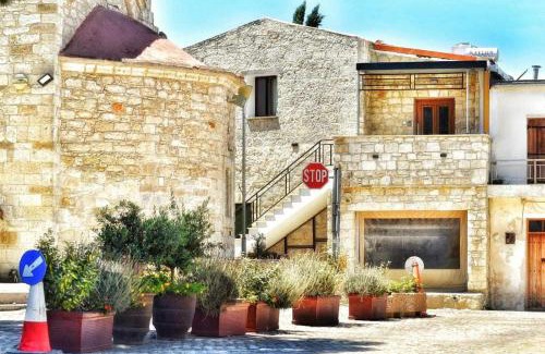 Kathikas Apartment | C & A Suites - Athos Suite