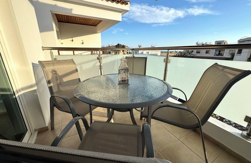 Pervolia Apartment | Casa Sea Breeze - A newly refurbished 2-bedroom apartment in Perivolia, Larnaca