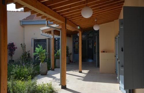 Neapolis Apartment | Central House
