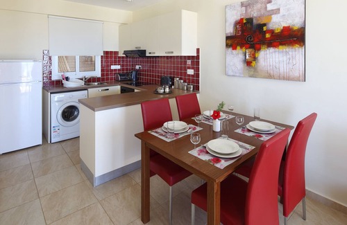 Emba Apartment | Club St George Resort