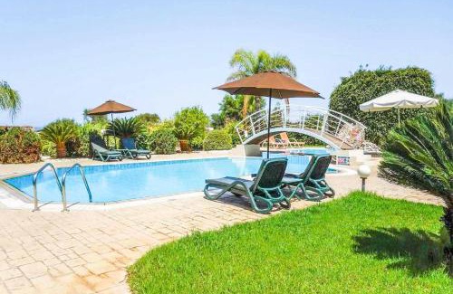 Pegeia Villa | Coral Bay Sunset