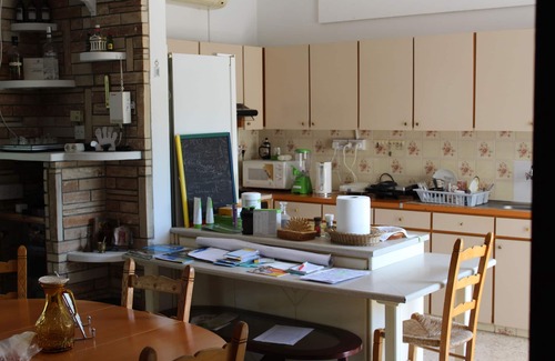 Tseri Hostel | Costas Hostel Action