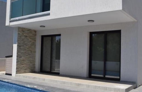 Chlorakas Villa | Cosy Paphos Villa - By IMH Travel & Tours