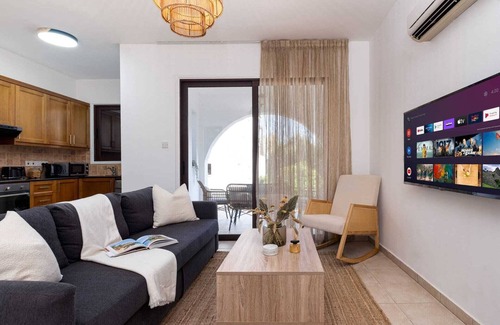 Mazotos Apartment | Cute & Cozy Residence by Nomads
