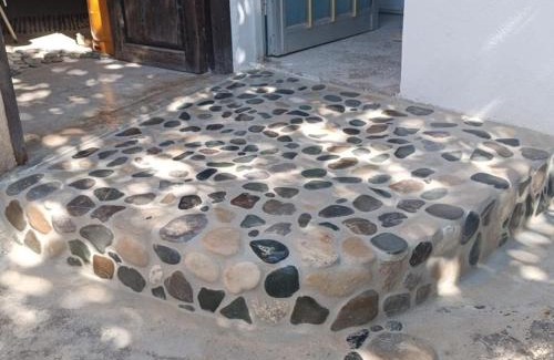 Pano Arodhes House | DC Family Home & Garden - Traditional village house