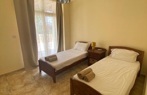 Anarvagos House | Demetra Cottage