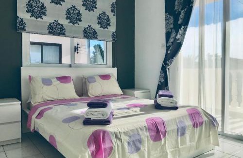 Universal House | Diana Townhouse 5