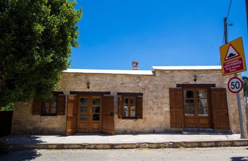 Droushia House | Droushia Corner House