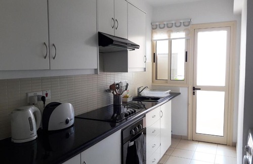 Universal Apartment | Elysia Park Apartment 403