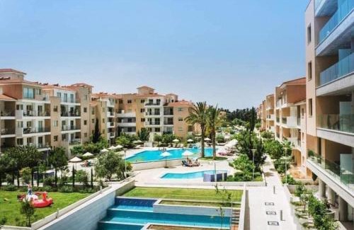 Universal Apartment | Elysia Park Grand Spa & Wellness Apartment up to 7 guests