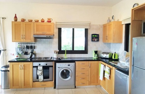 Pissouri Villa | Escape to The Retreat - 2 bed Villa