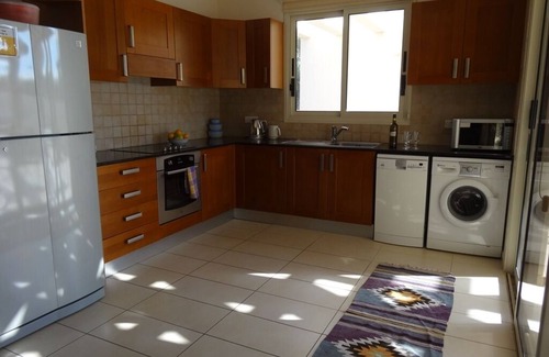 Kapparis Villa | Fabulous 4 Bed Villa,Big Pool,WIFI, table tennis, 2mins walk to beach