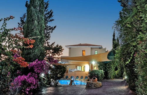 Peyia Town Villa | Fabulous Villa, Large Pool, Fantastic Sea Views, Coral Bay, VILLAS for GROUPS