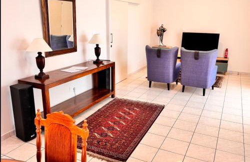 Kato Polemidia Apartment | Family House