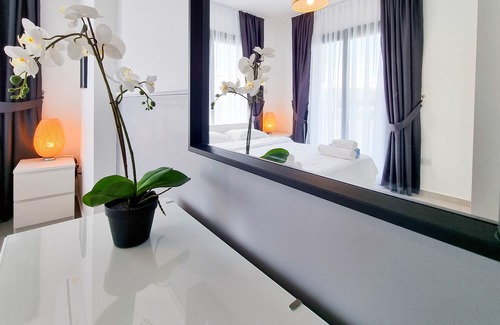 Dipkarpaz Apartment | Gloria Studios with Seaview in Caesar Blue Resort