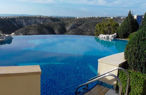 Aphrodite Hills Apartment | Ground Floor Garden Apartment On Leisure Complex