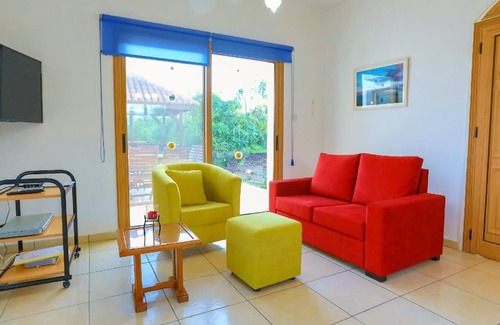 Latchi House | Holiday house Latsi for 1 - 8 persons with 3 bedrooms - Holiday home