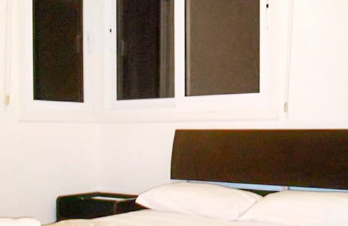 Oroklini Apartment | Homerez - Appartement 2 km away from the beach for 4 ppl. with shared pool