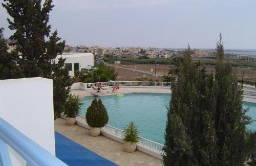 Chlorakas Apartment | Ikaria village-ground floor apartment No 4
