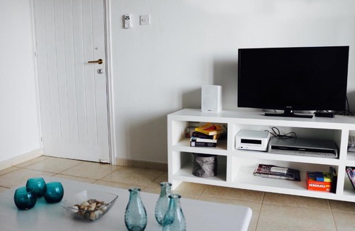 Chlorakas Apartment | Ikaria Village Sea View Apartment