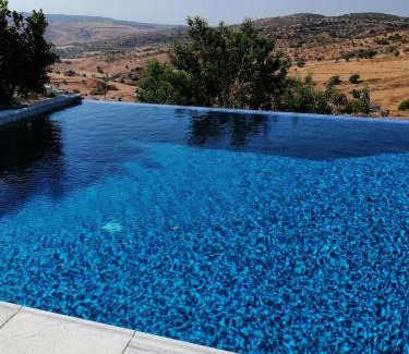 Nata Villa | Infinity view villa