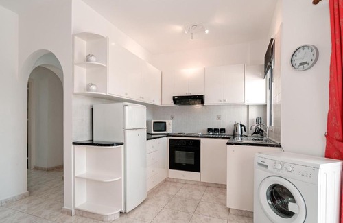 Paphos Apartment | Jed's Apartment