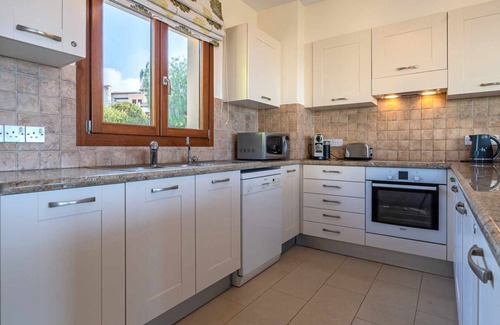 Kouklia Villa | Junior Villa AZ02 - Lania