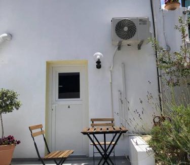 Old Town Apartment | Katsikantaris Homes
