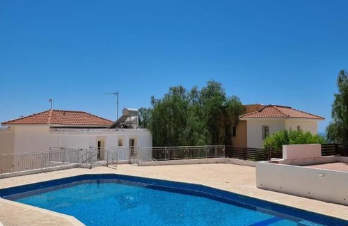 Peyia Town Apartment | Lovely apartment in quite complex with pool, 108