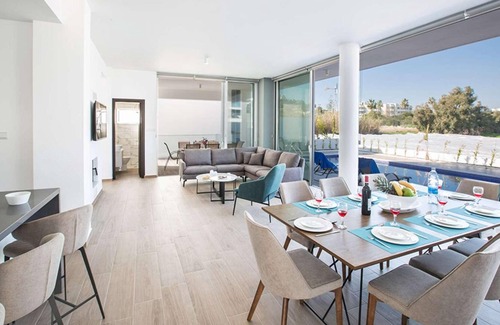 Protaras Villa | Lovely villa perfect for families, great location